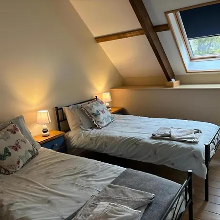 Tatil Evi Retreat With 4 Spacious Bedrooms *